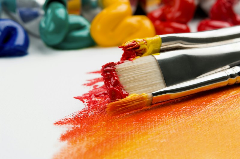 Paint brushes and colors